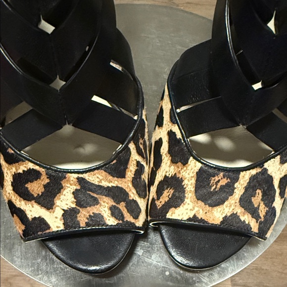 Pre-owned Michael Kors Black and Leopard Print Heels - Picture 4 of 15